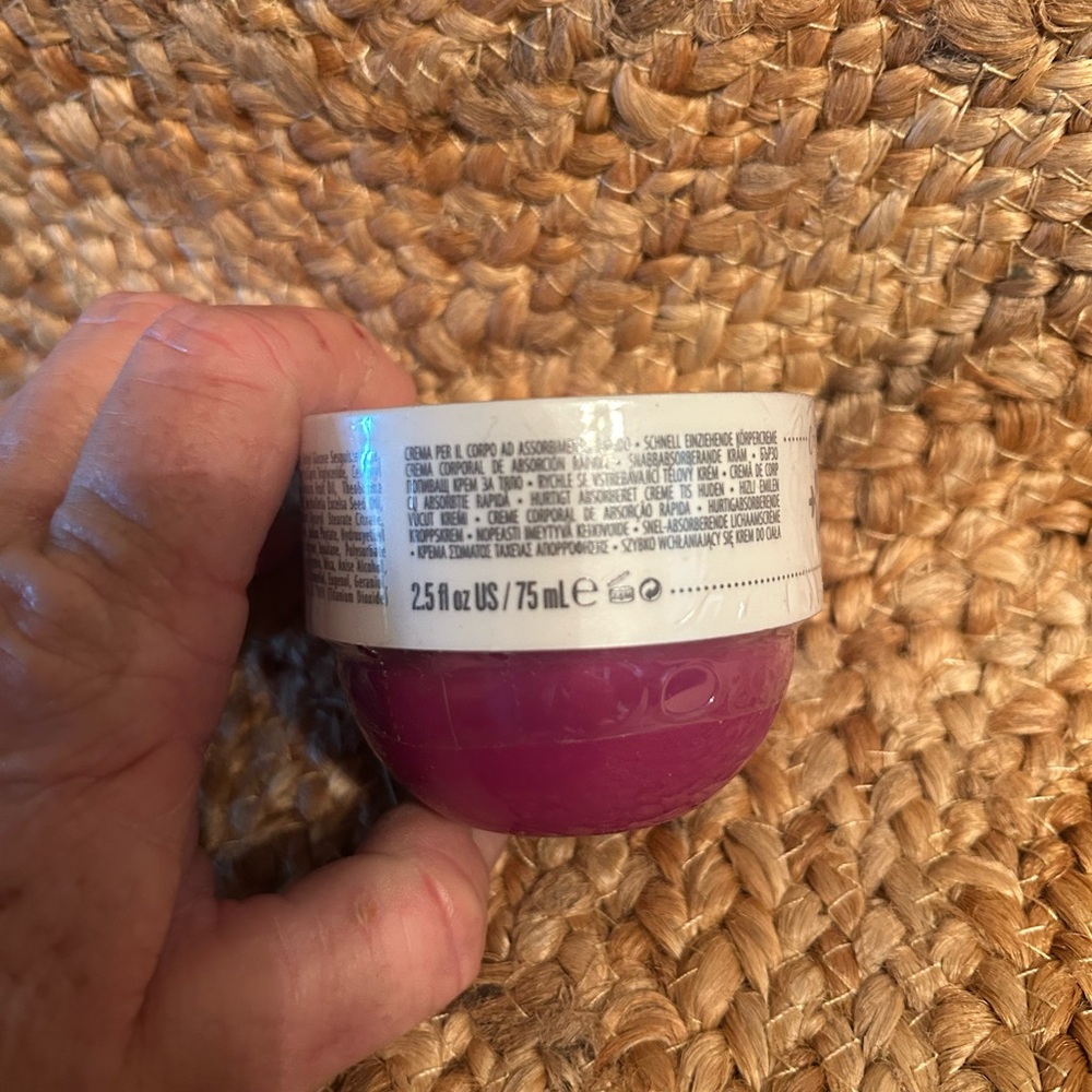 Sol de Janeiro Açaí Body Power Cream - Vibrant Purple - Picture 3 of 3